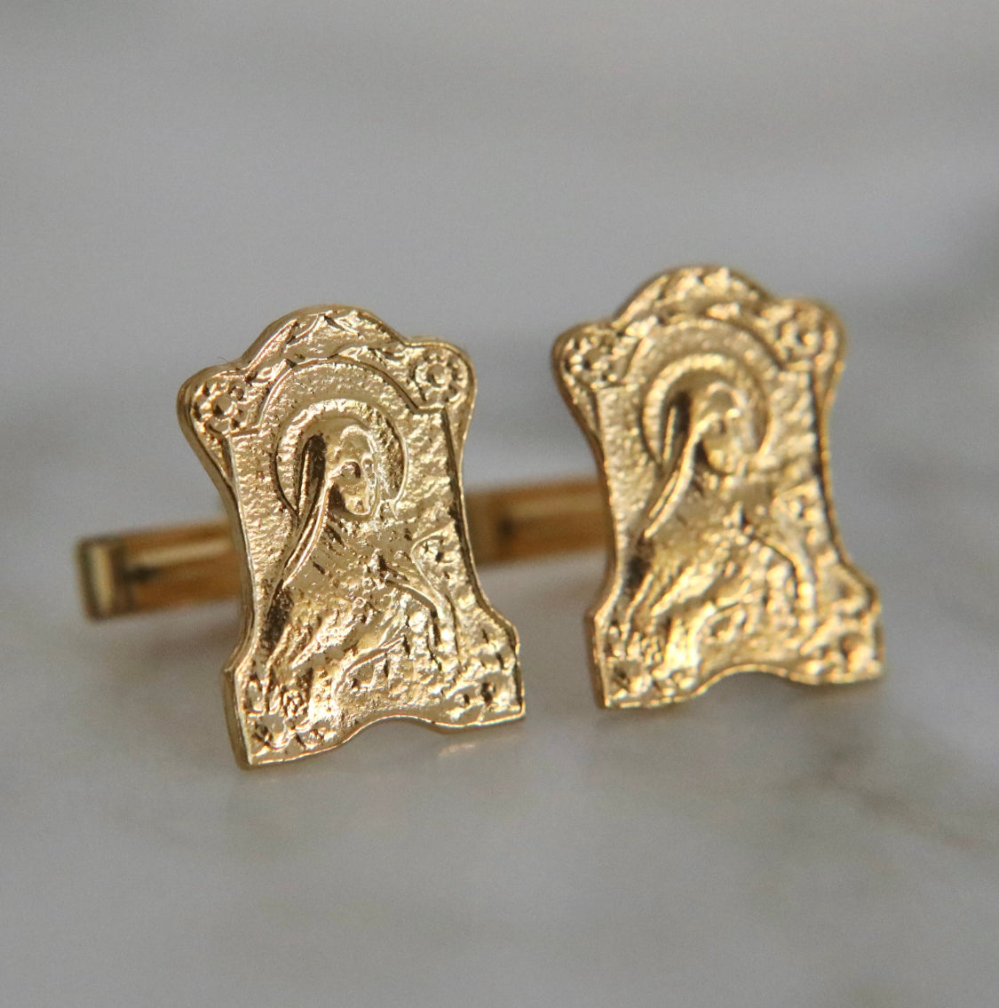 Cufflinks