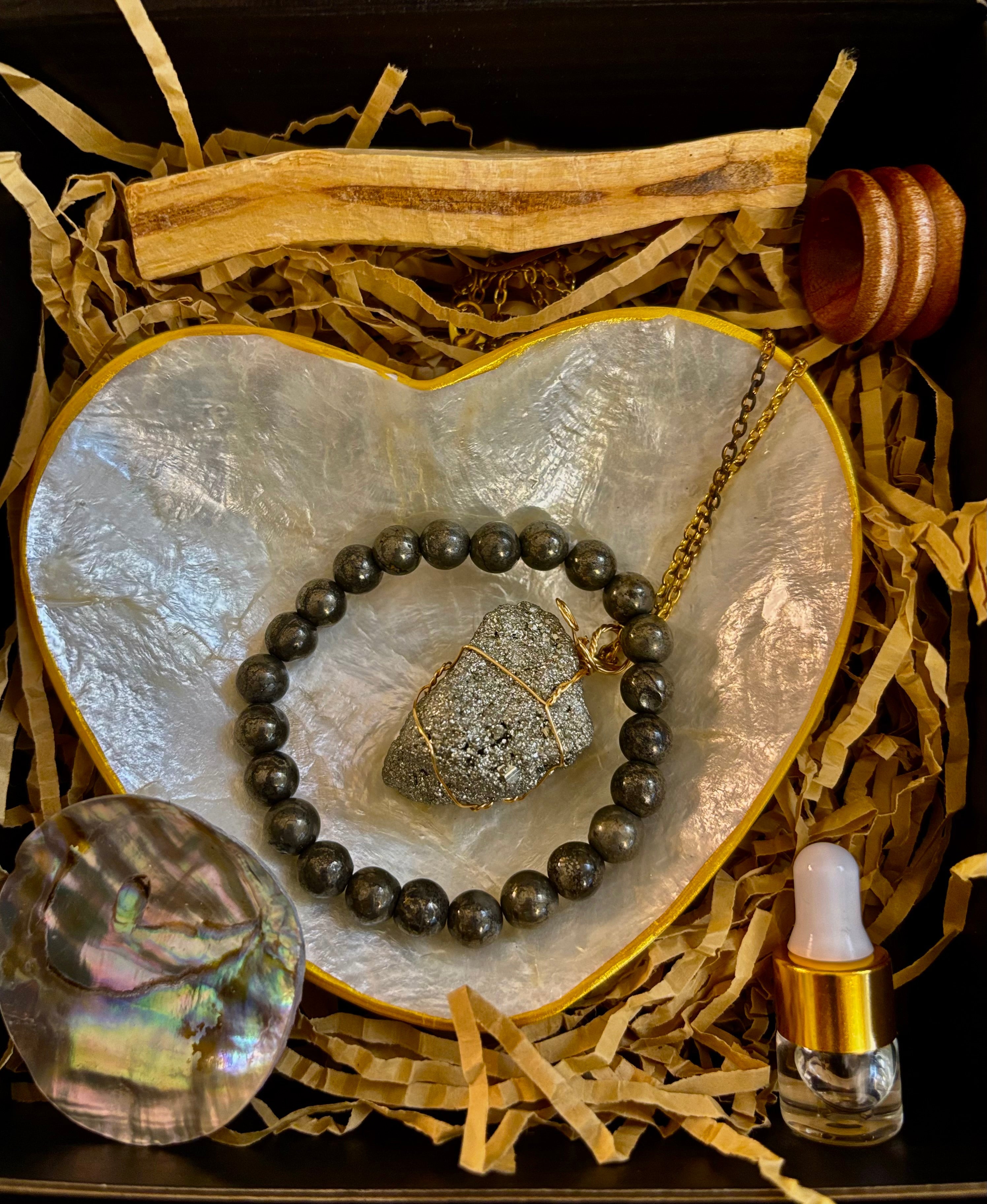 Gift Boxes & Tins
