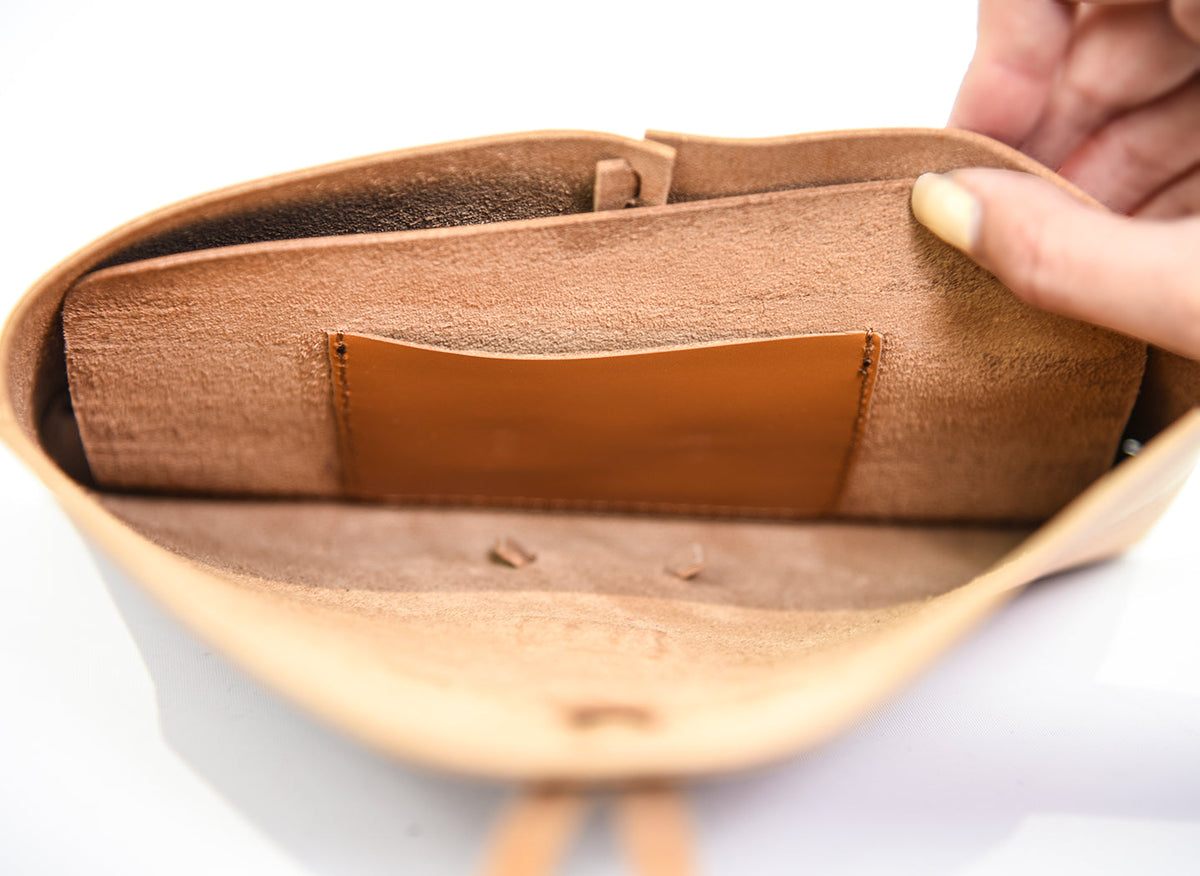 Women's Genuine Leather Clutch with Lovebirds