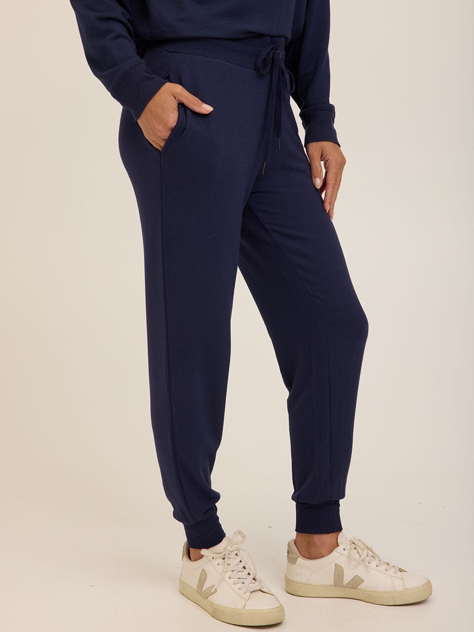 Women's Core Feather Fleece Joggers in Navy Blue