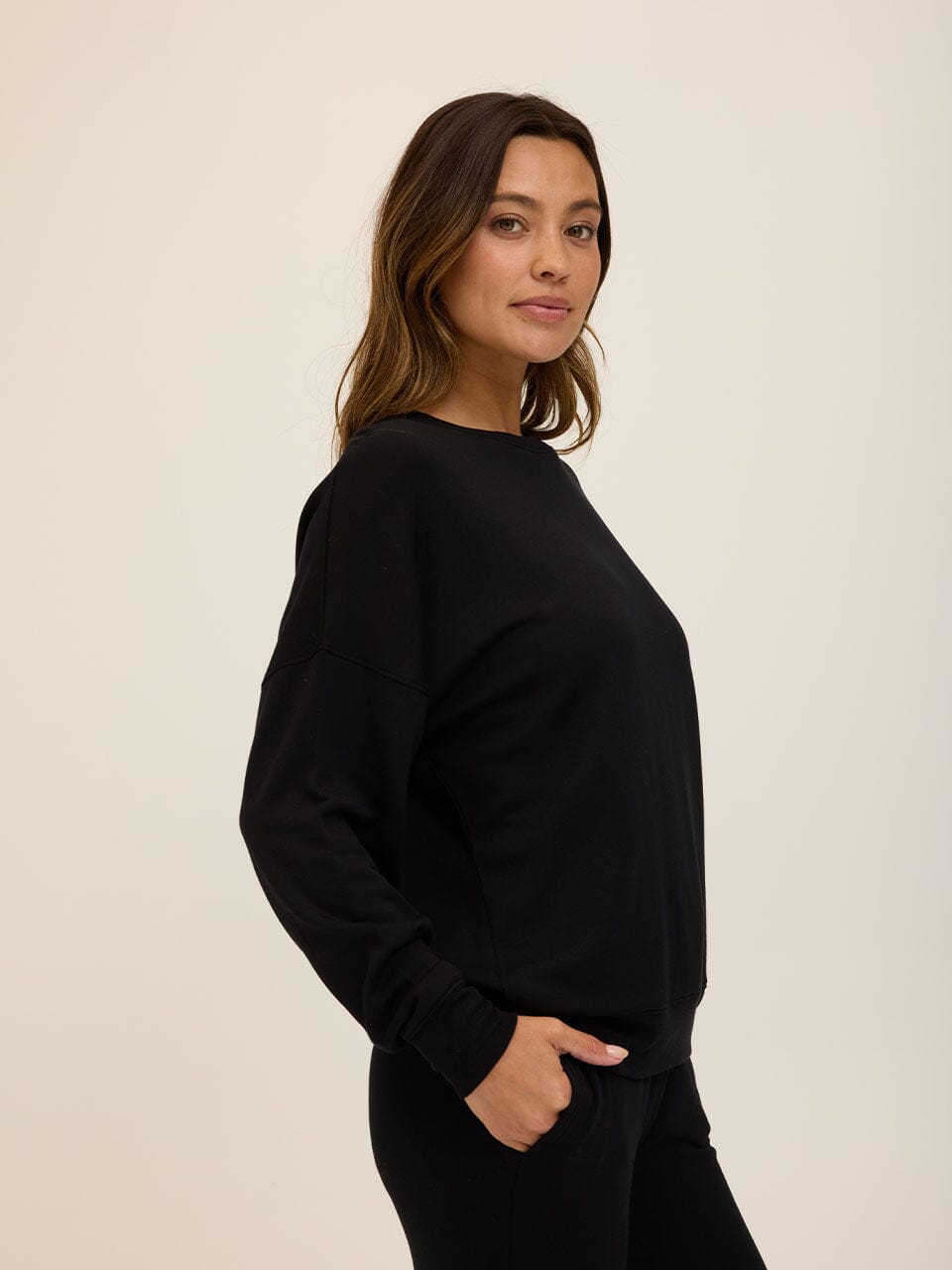Core Feather Fleece Sweatshirt - Relaxed Minimalist Pullover