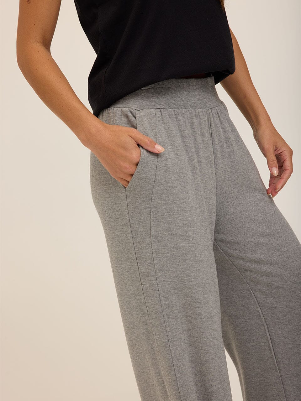 Core Feather Fleece Wide-Leg Sweatpant for Everyday Comfort