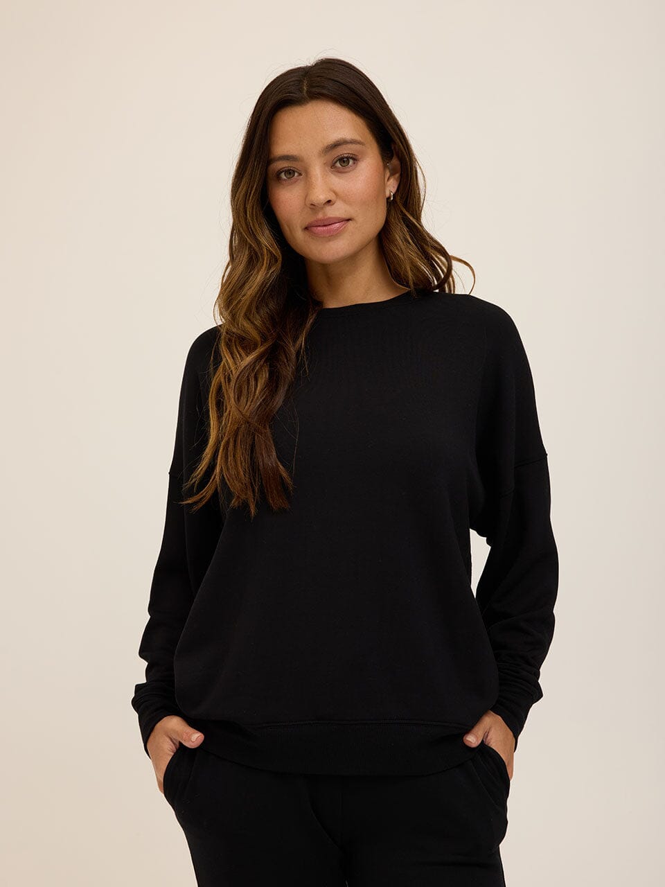 Core Feather Fleece Sweatshirt - Relaxed Minimalist Pullover