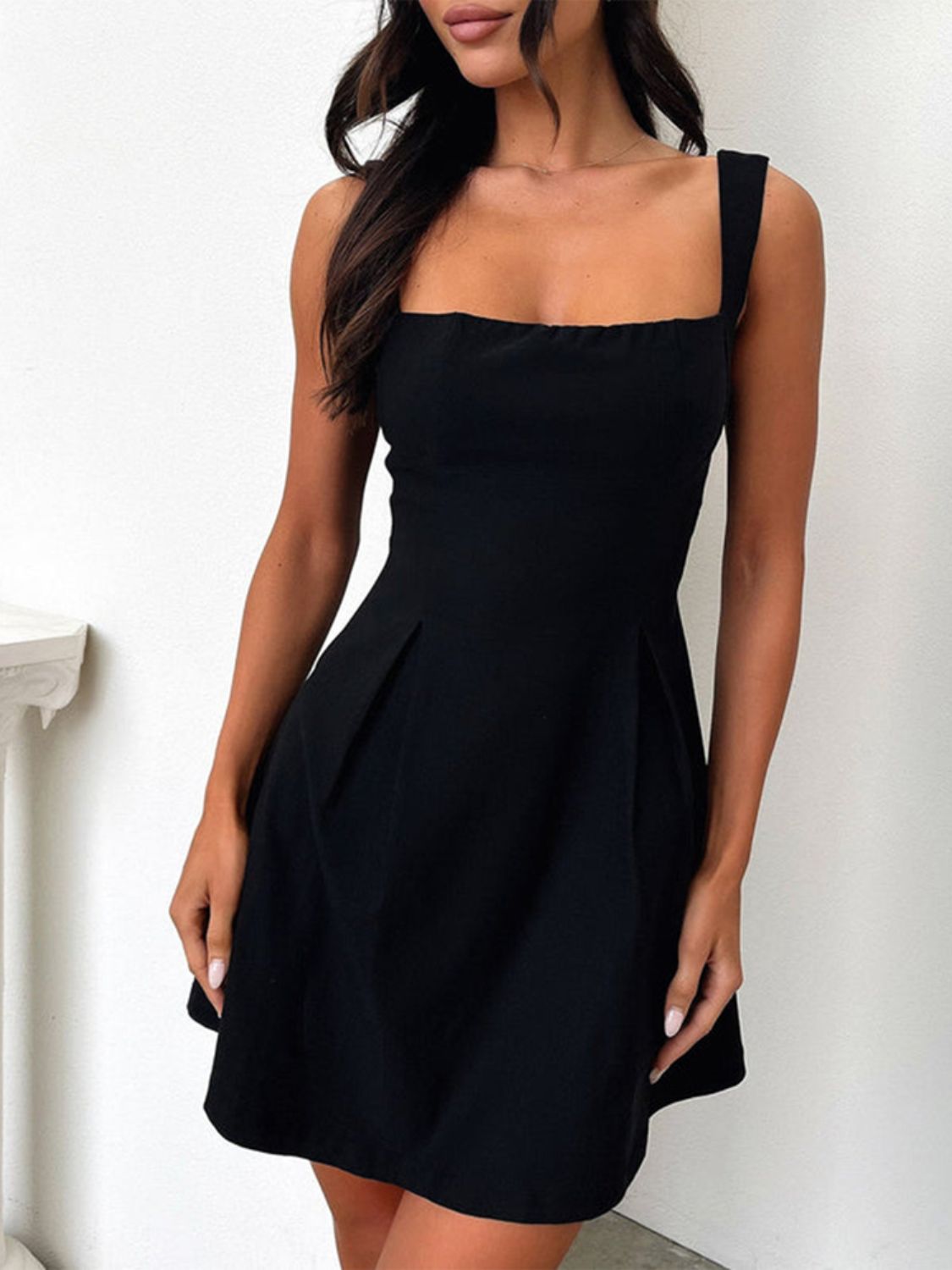 Bow Back Square Neck Mini Dress in Burgundy and Black