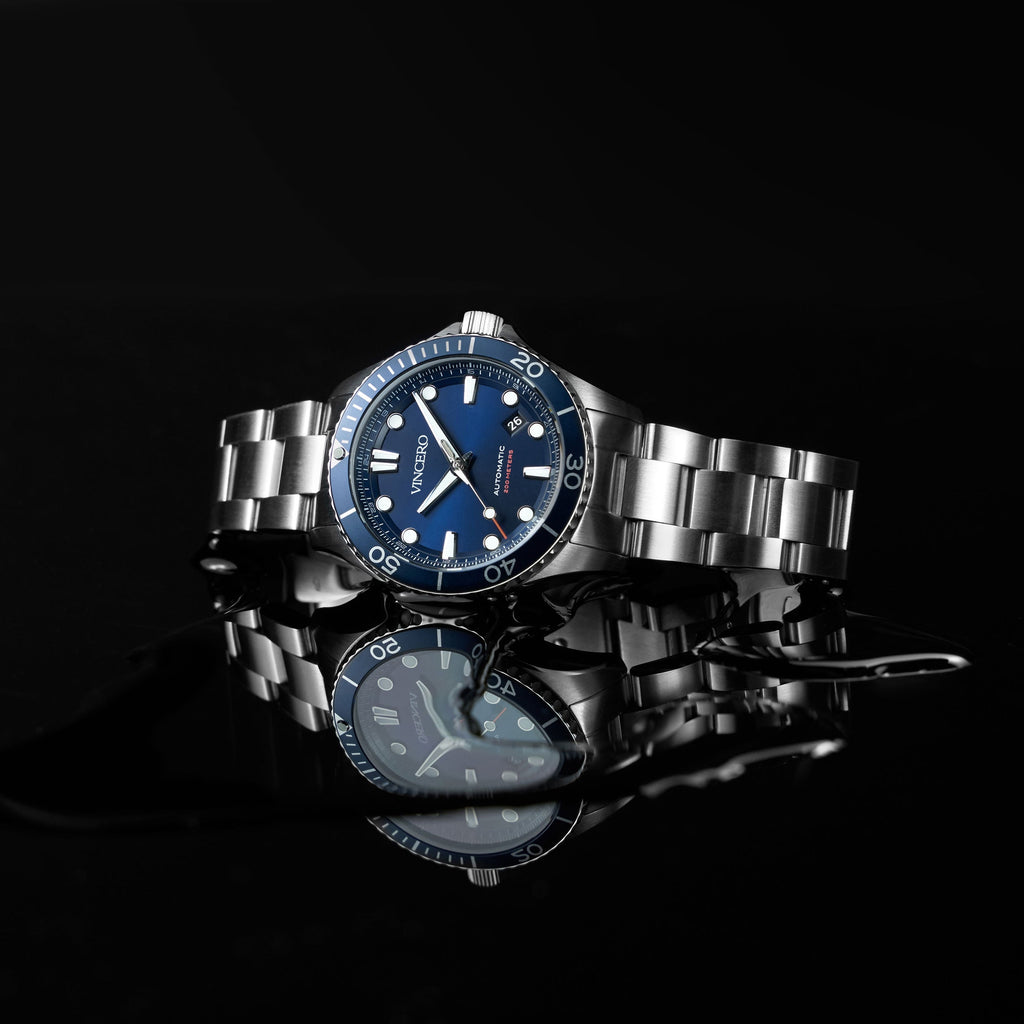The Argo Automatic Dive Watch in Deep Ocean - Professional Style