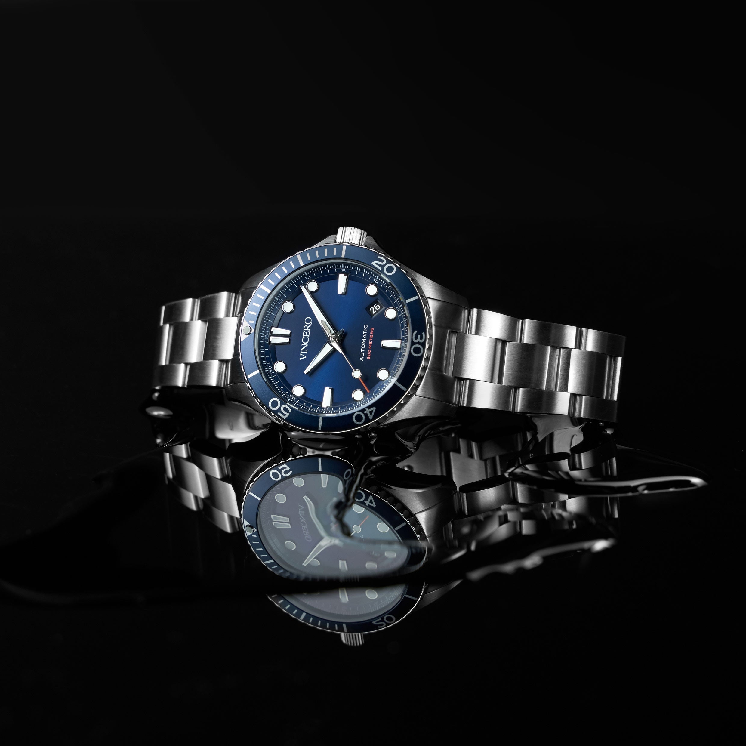 The Argo Automatic Dive Watch in Deep Ocean - Professional Style