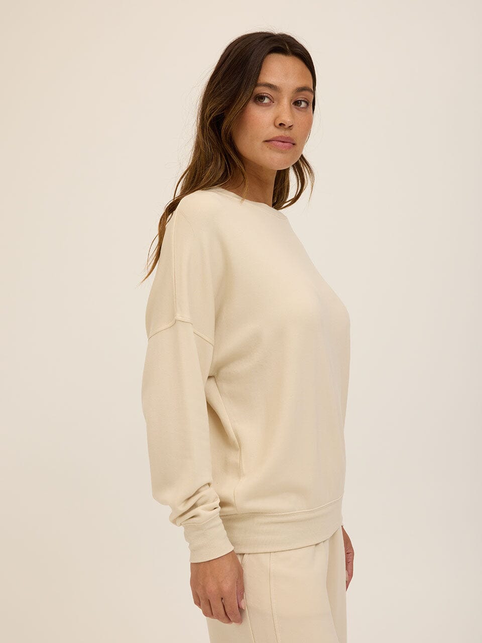 Core Feather Fleece Sweatshirt in Cream