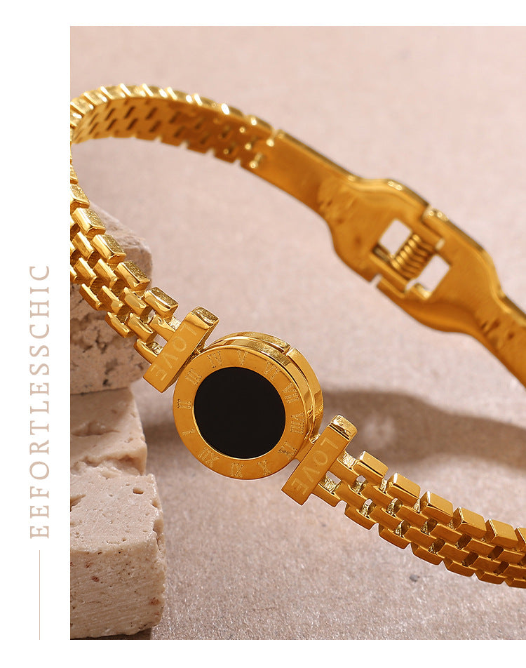 Fashionable, Versatile, Exclusive And Exquisite Wrist Accessory With Unique Style And Light Luxury. Gold Roman Numeral Black Surface Decorative Clasp Bracelet.