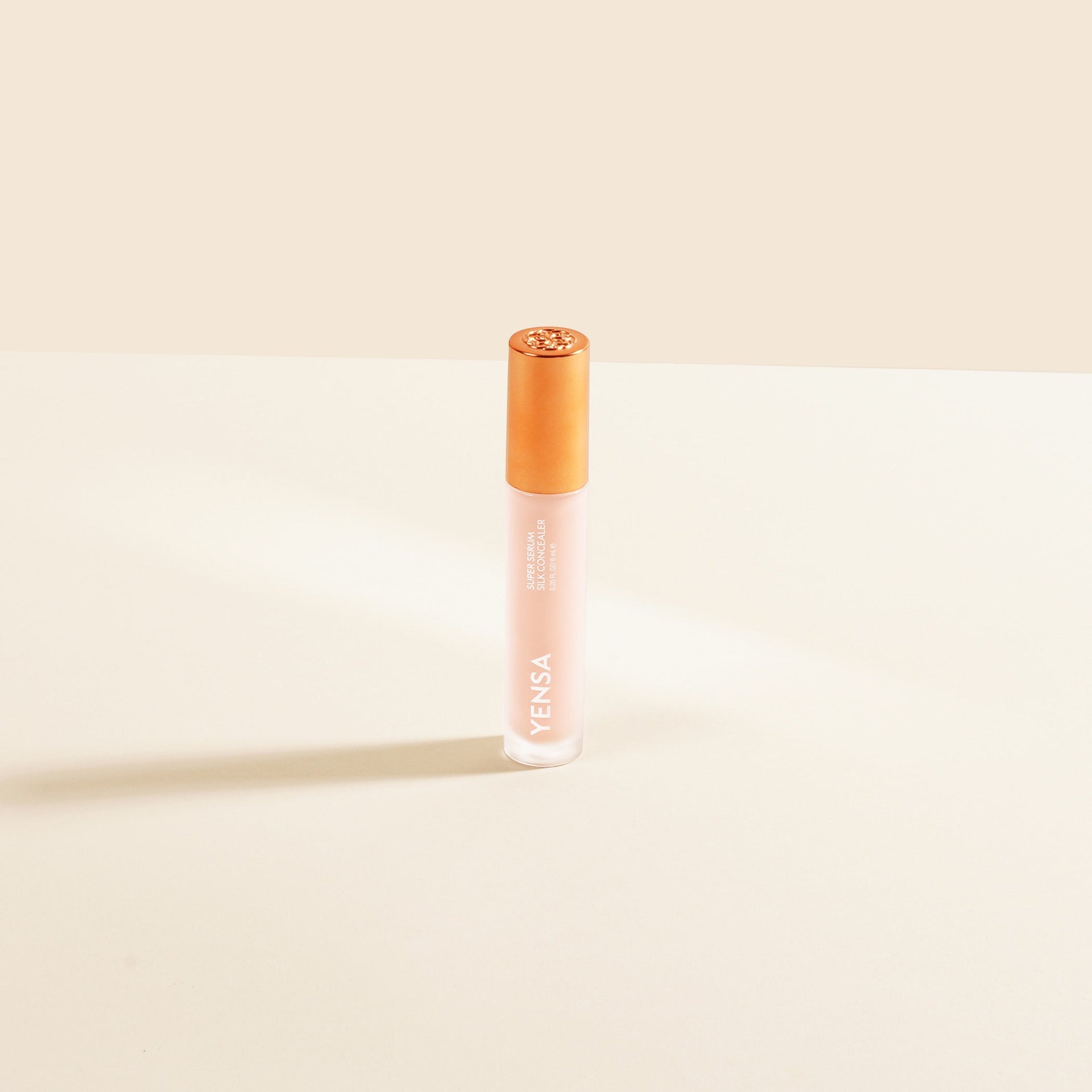 Super Serum Silk Concealer Full Coverage Age-Defying Formula - Image 3