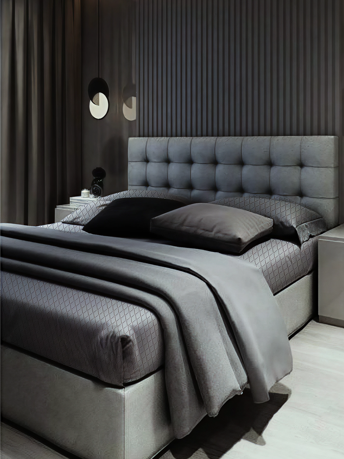 Temperature-Regulating Cooling Sheet Set in Charcoal Gray