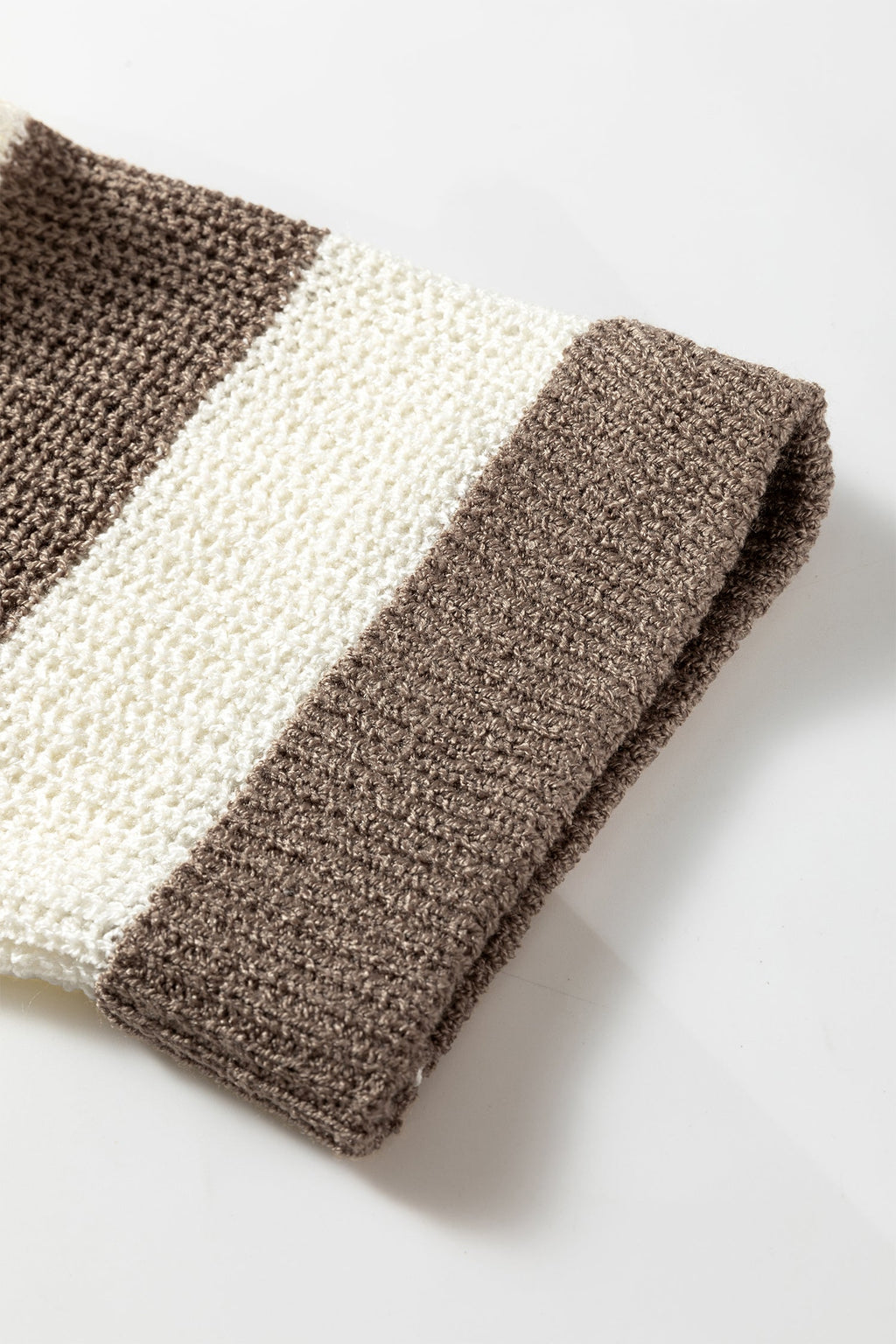 Colorblock Stripe V-Neck Bracelet Sleeve Sweater - Red and White