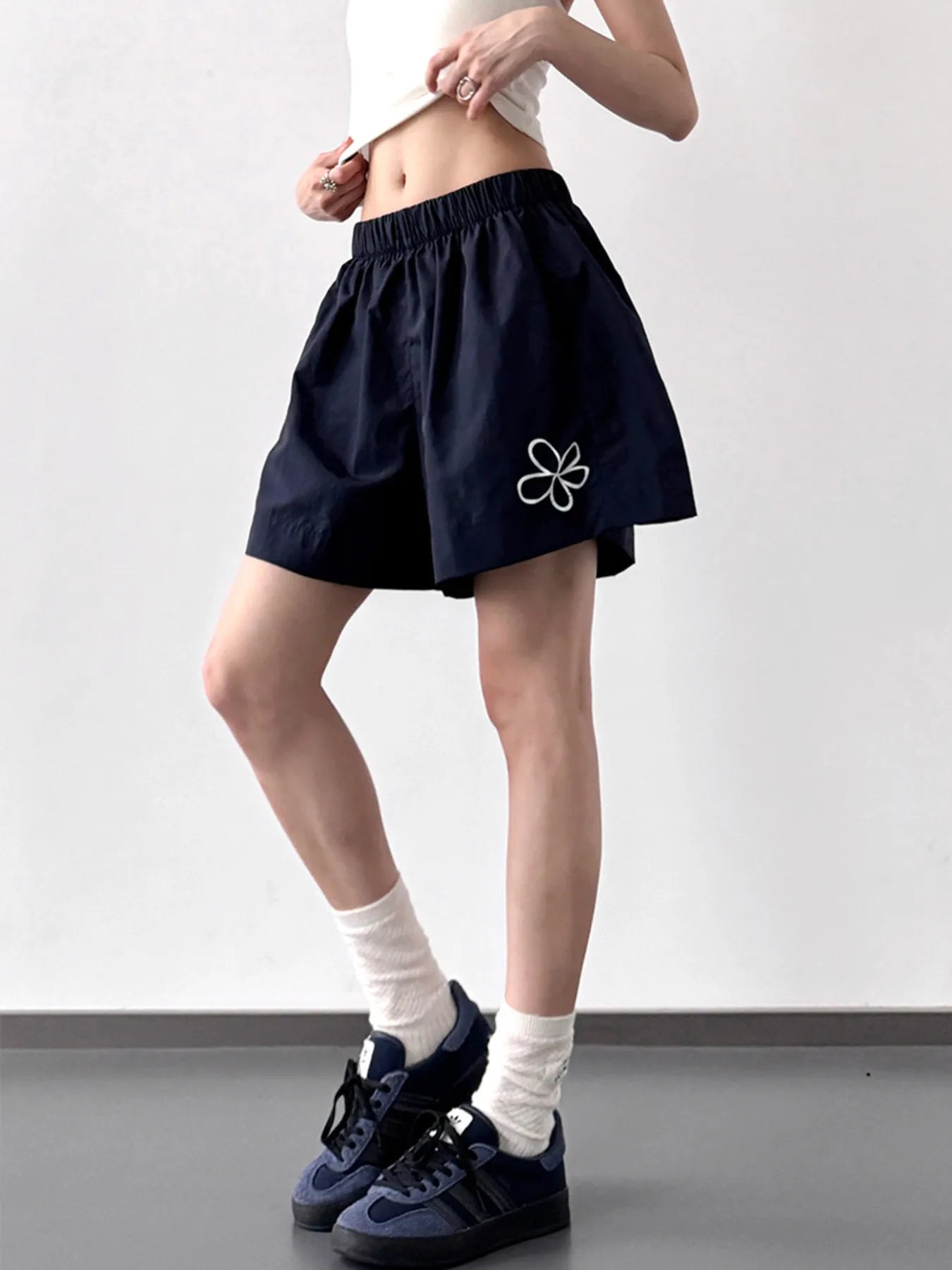 Women's Yellow Elastic Waist Casual Shorts with Floral Detail - Image 7