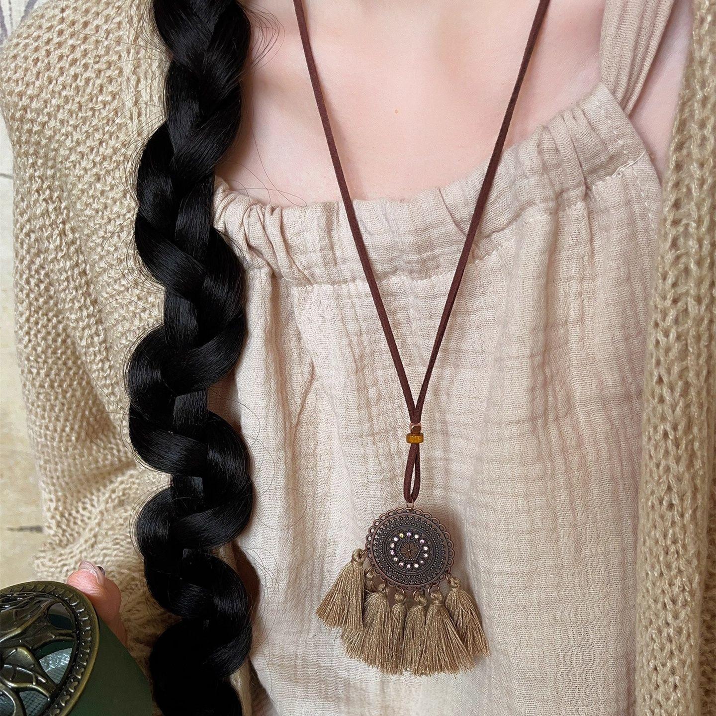 Ethnic-style Womens Retro High-end Sweater Chain Accessory