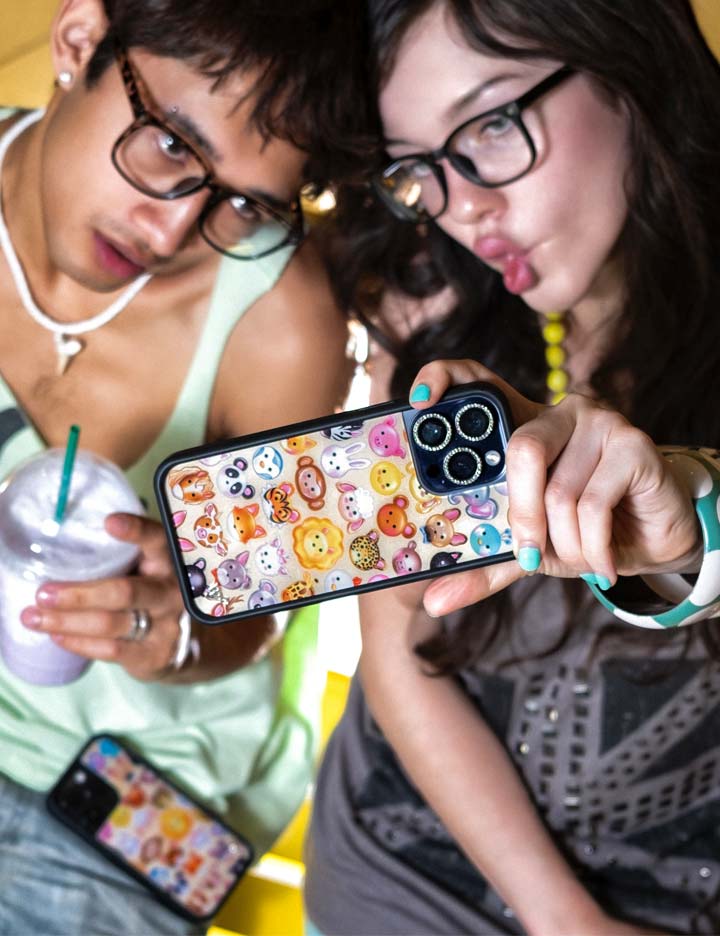 Animal Kingdom iPhone Case with Cartoon Critters Pattern - Image 36