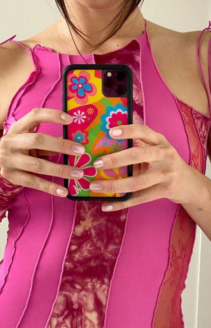 Flower Power Retro Floral iPhone Case with Pink Details - Image 21