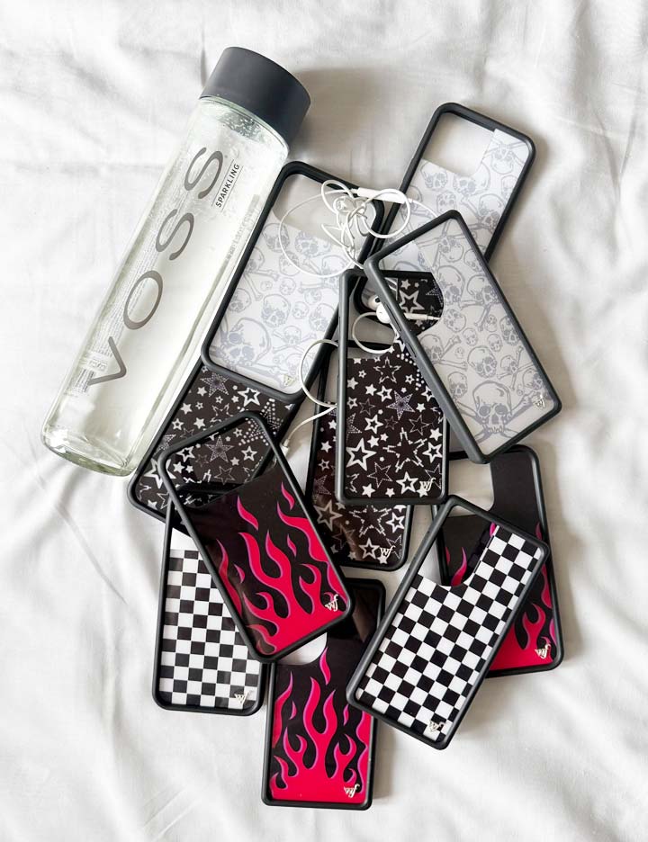 Flames Samsung Galaxy Phone Case in Black and Pink - Image 9