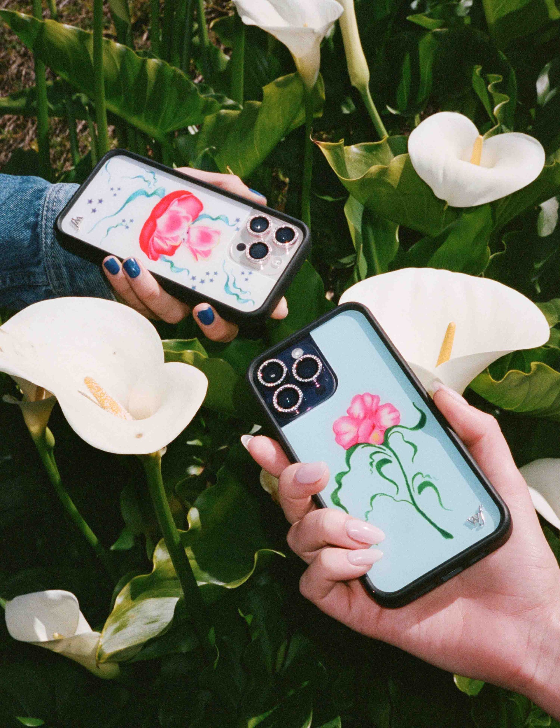 Dancing Flower iPhone Case with Sunset Petal Design - Image 26