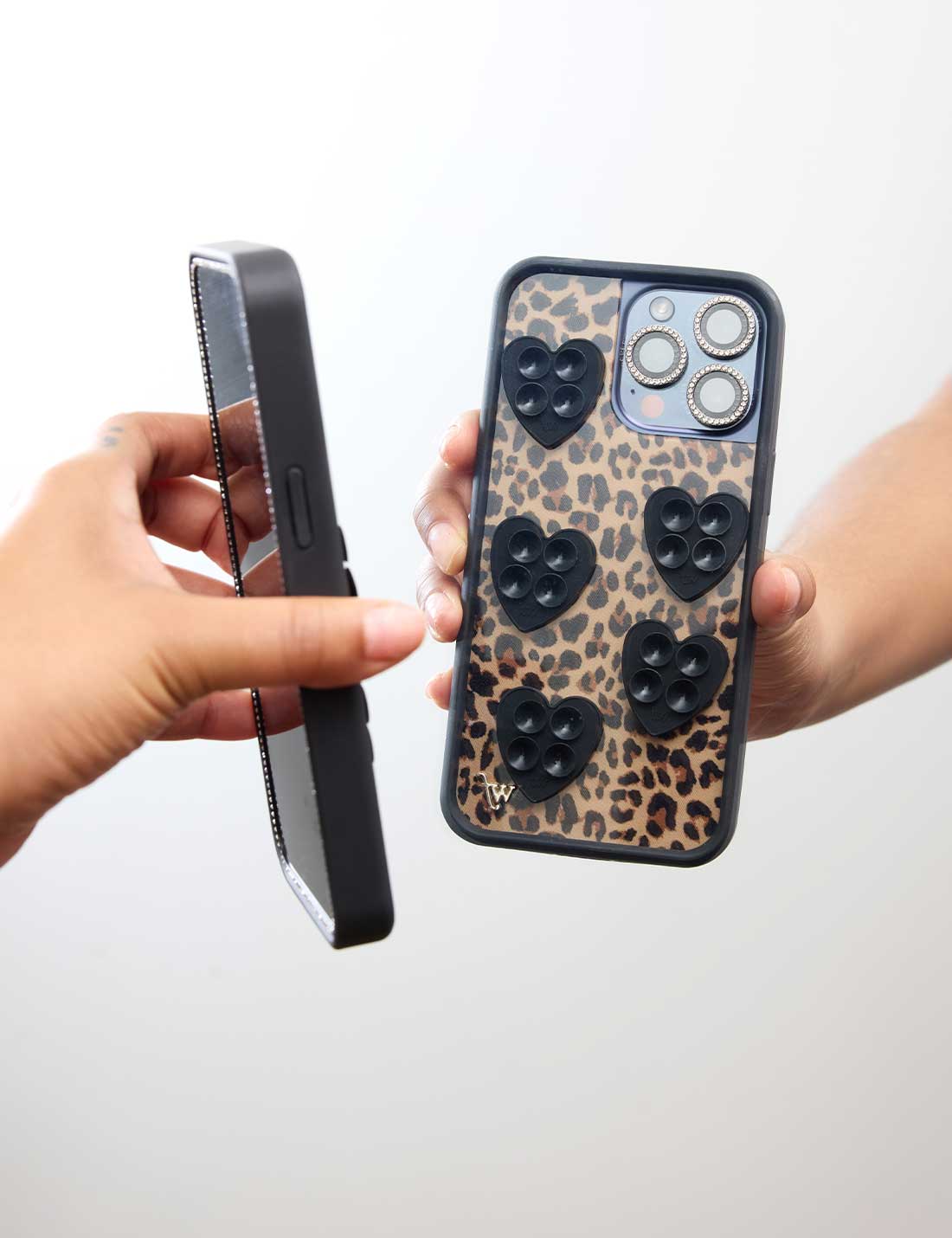 Mini Heart Stickeez Phone Suction Mounts 5 Pack in Black - Image 4