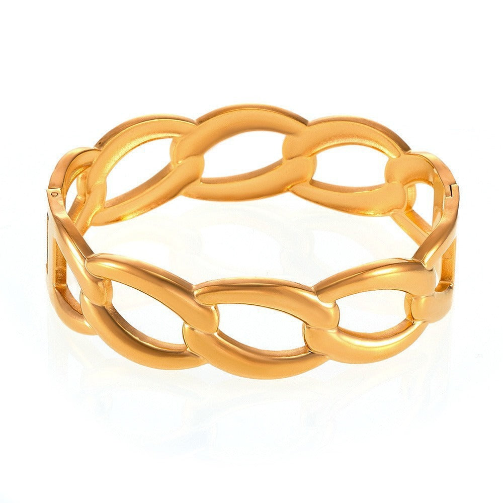 18K gold geometric shape with hollow design simple and elegant bracelet