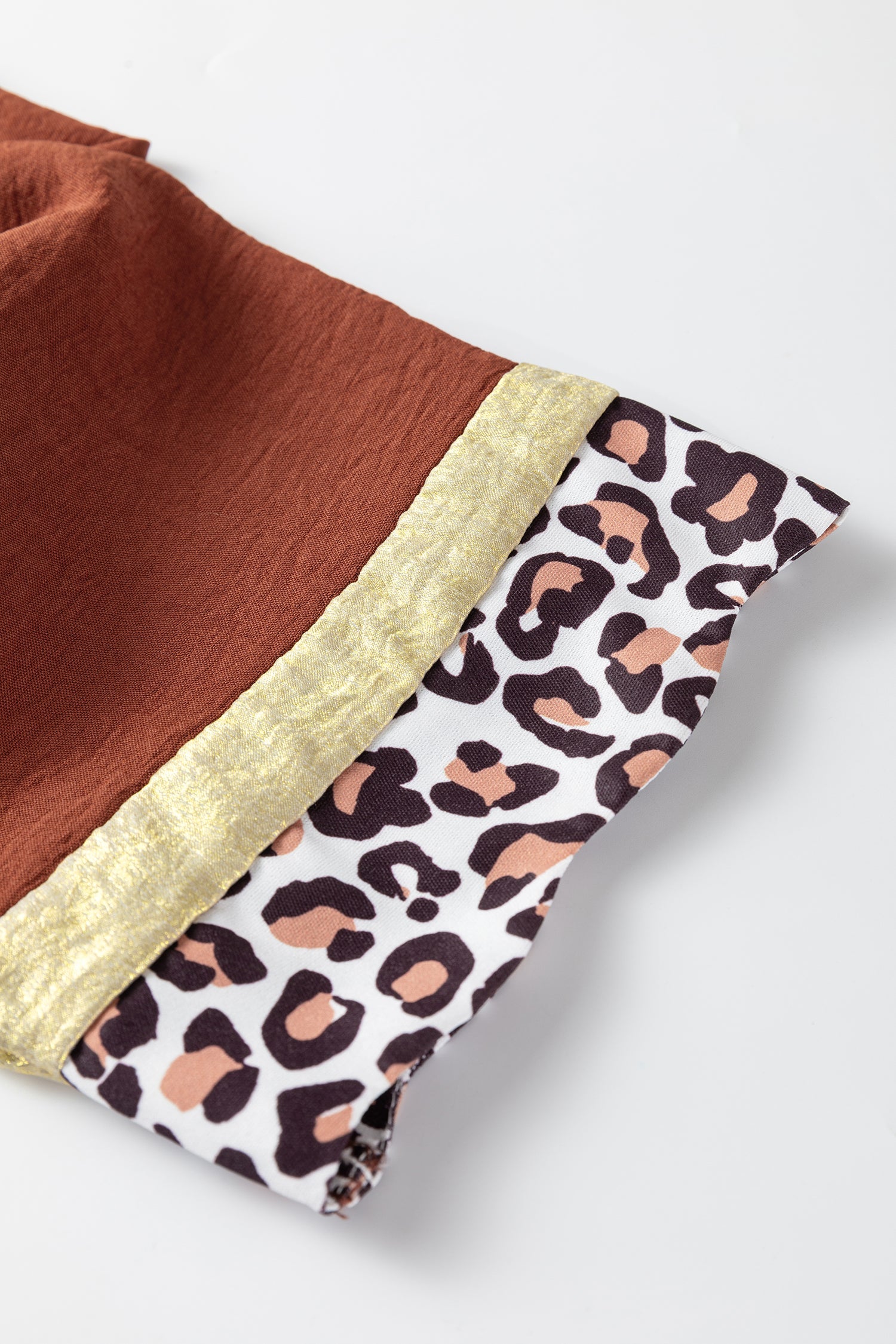 Clay Leopard Print Loose Bracelet Sleeve Top | Bohemian Casual