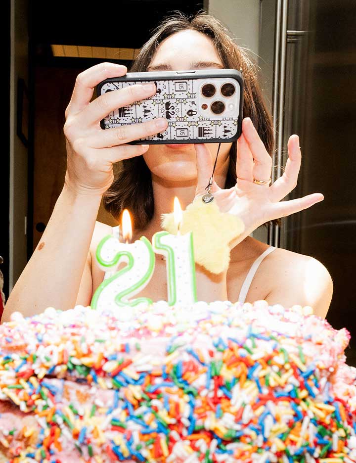 Fluffy Star Charm | Yellow