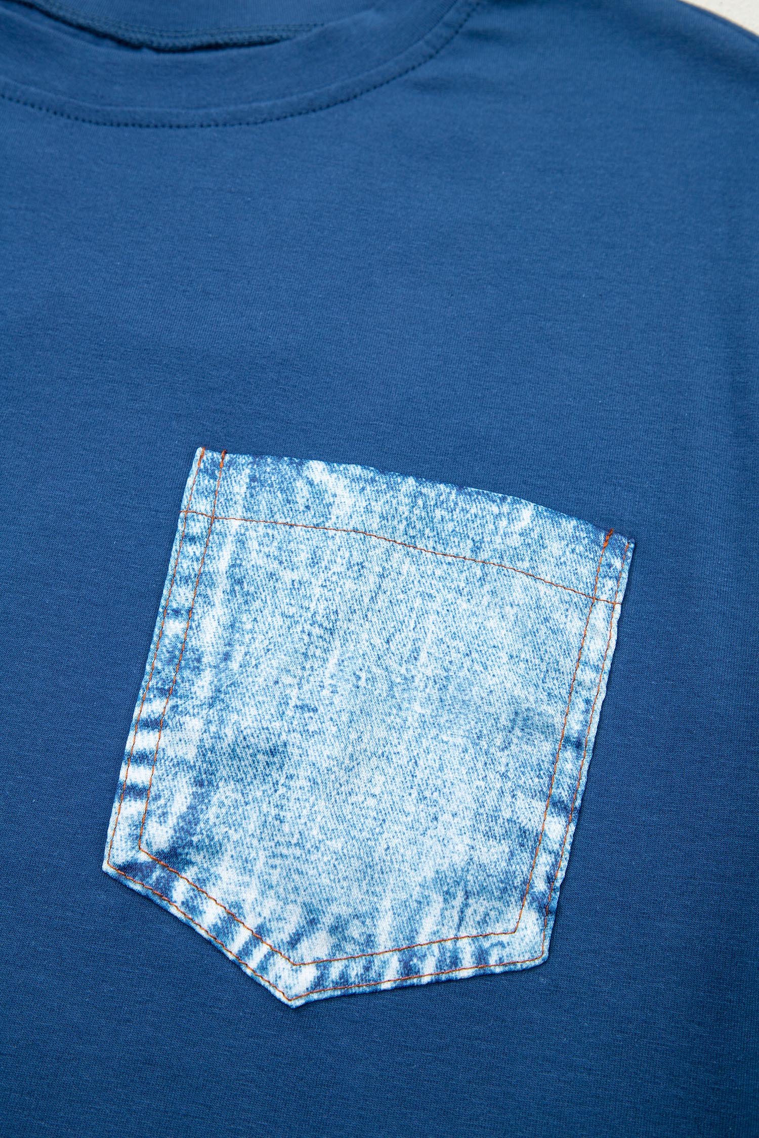 Colorblock Chest Pocket Patch Short Sleeve Top