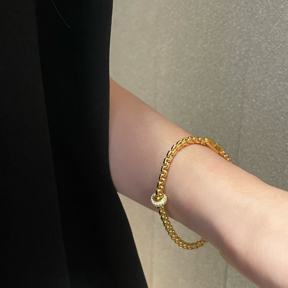 Fashionable And Personalized Grapevine Bracelet