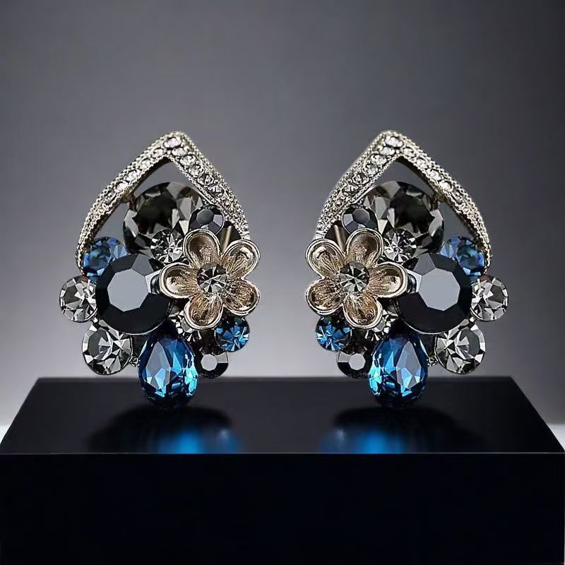 French Retro Square Studs Metal Enamel 3D Art Design