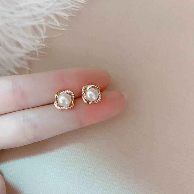 Korean-style High-end Hong Kong Style Vintage Earrings For Women