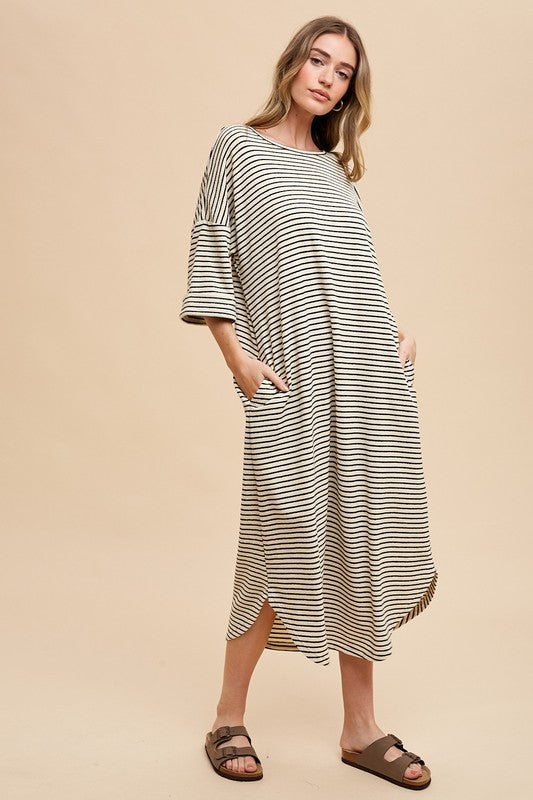 Minimalist Striped Round Neck Midi Dress in Knit Fabric