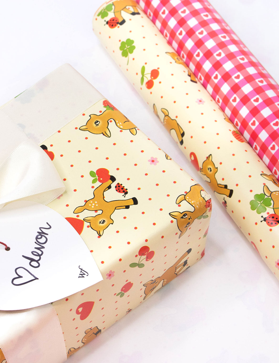 Oh Deer and Red Gingham Hearts Gift Wrap Set - Image 5