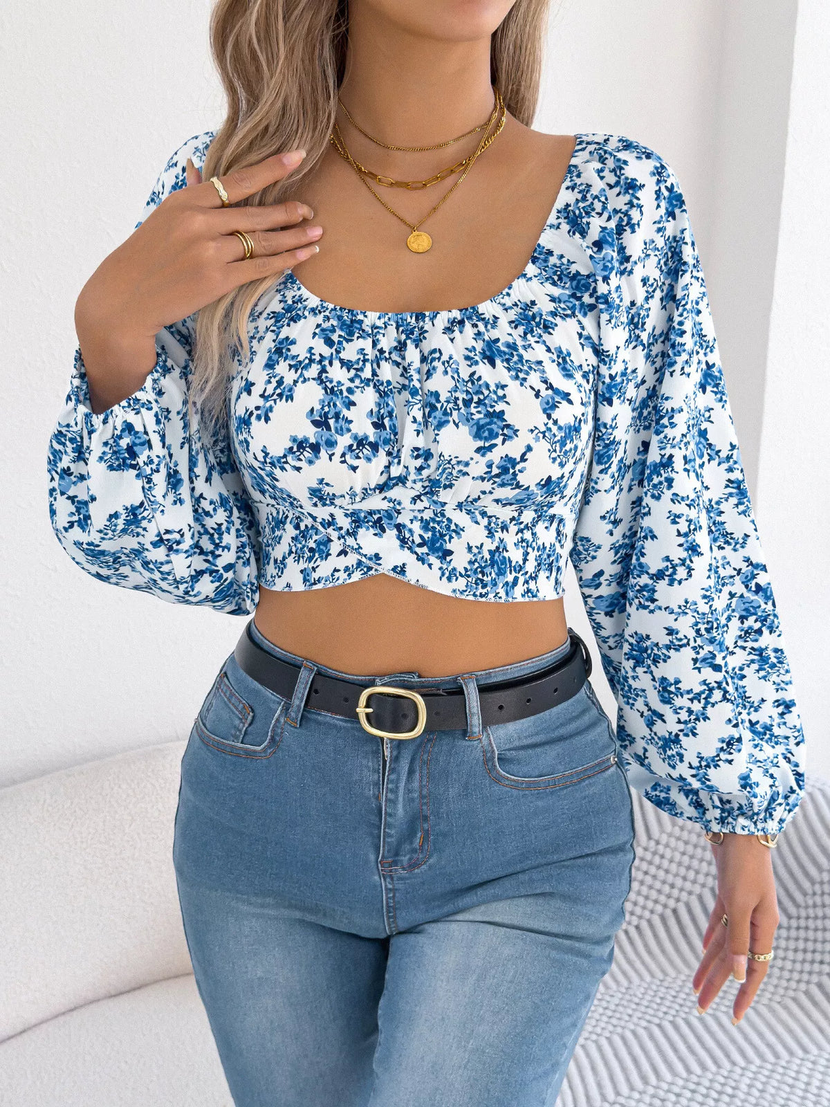Floral Balloon Sleeve Square Neck Crop Blouse