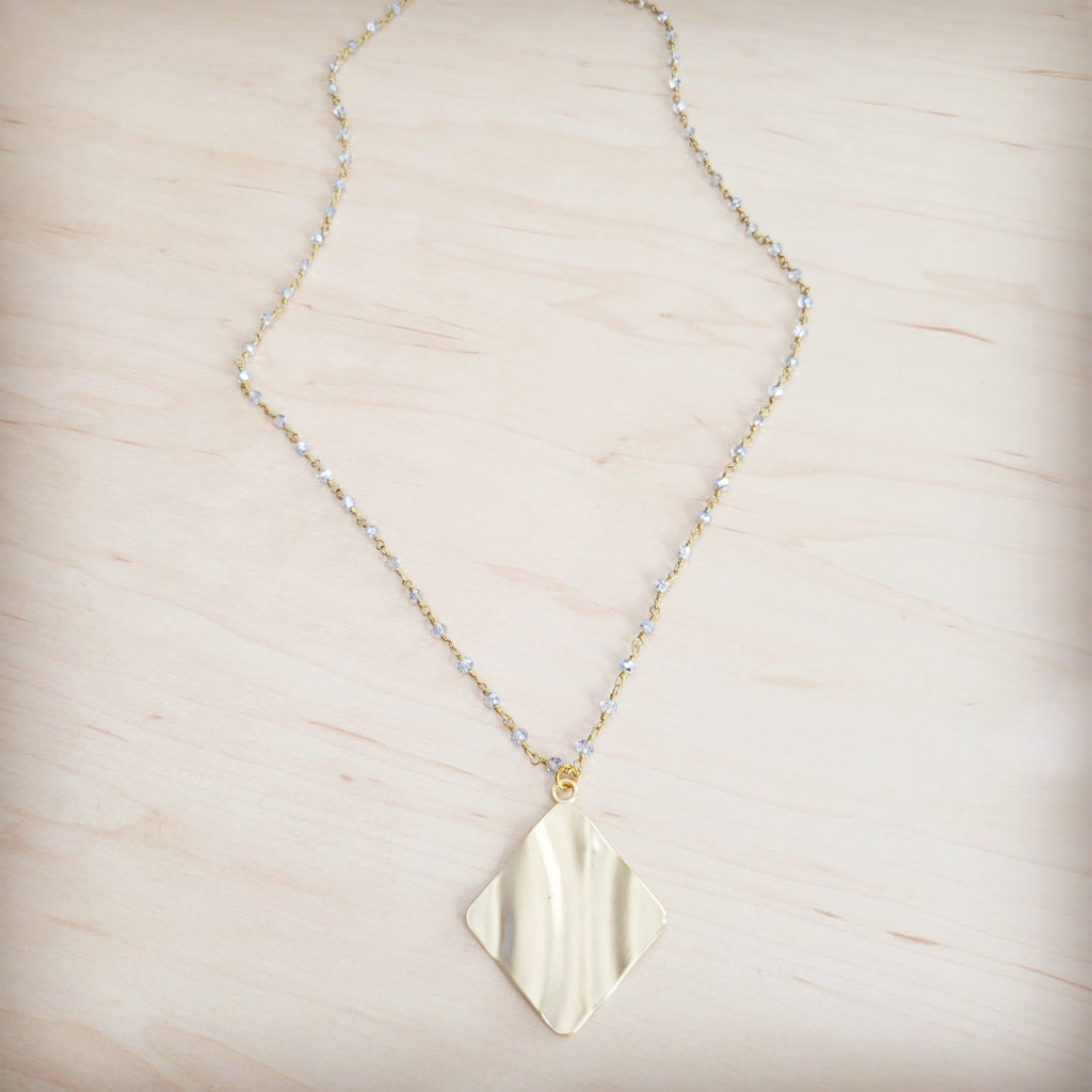 Gold-Tone Wavy Diamond Pendant Necklace with Beaded Chain - Image 3
