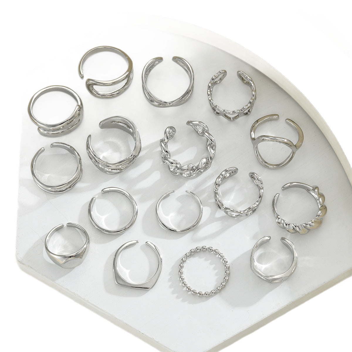 Niche-style Geometric Hollowed-out Heart Open-ring Jewelry
