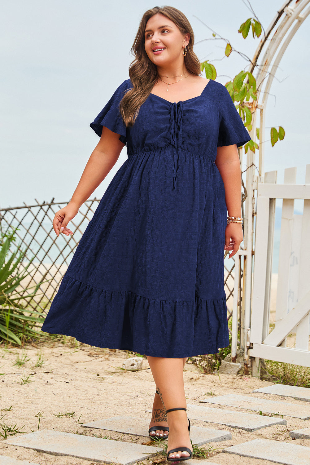Lace-Up Sweetheart Midi Dress in Navy | Short Sleeve A-Line