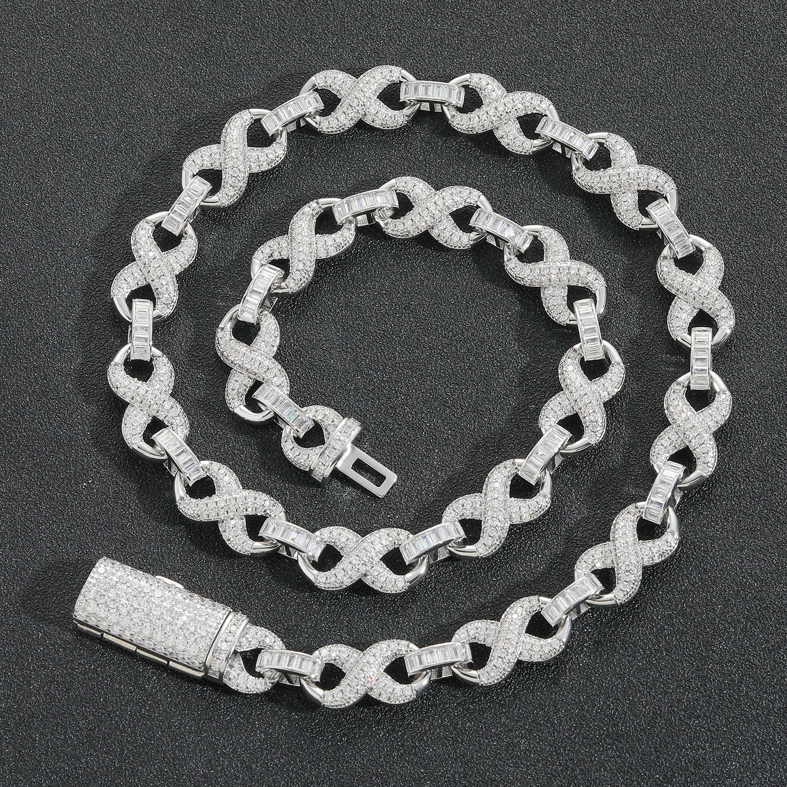 A stylish geometric Cuban-link chain available in gold, silver, and rose gold with zircon accents