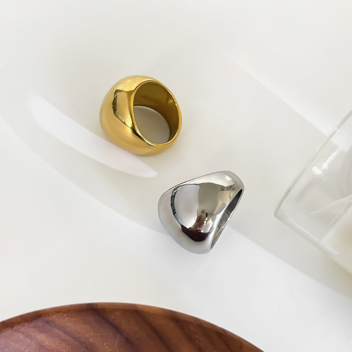 Cool-style Titanium Steel Ring With A High-quality Large Polished Surface