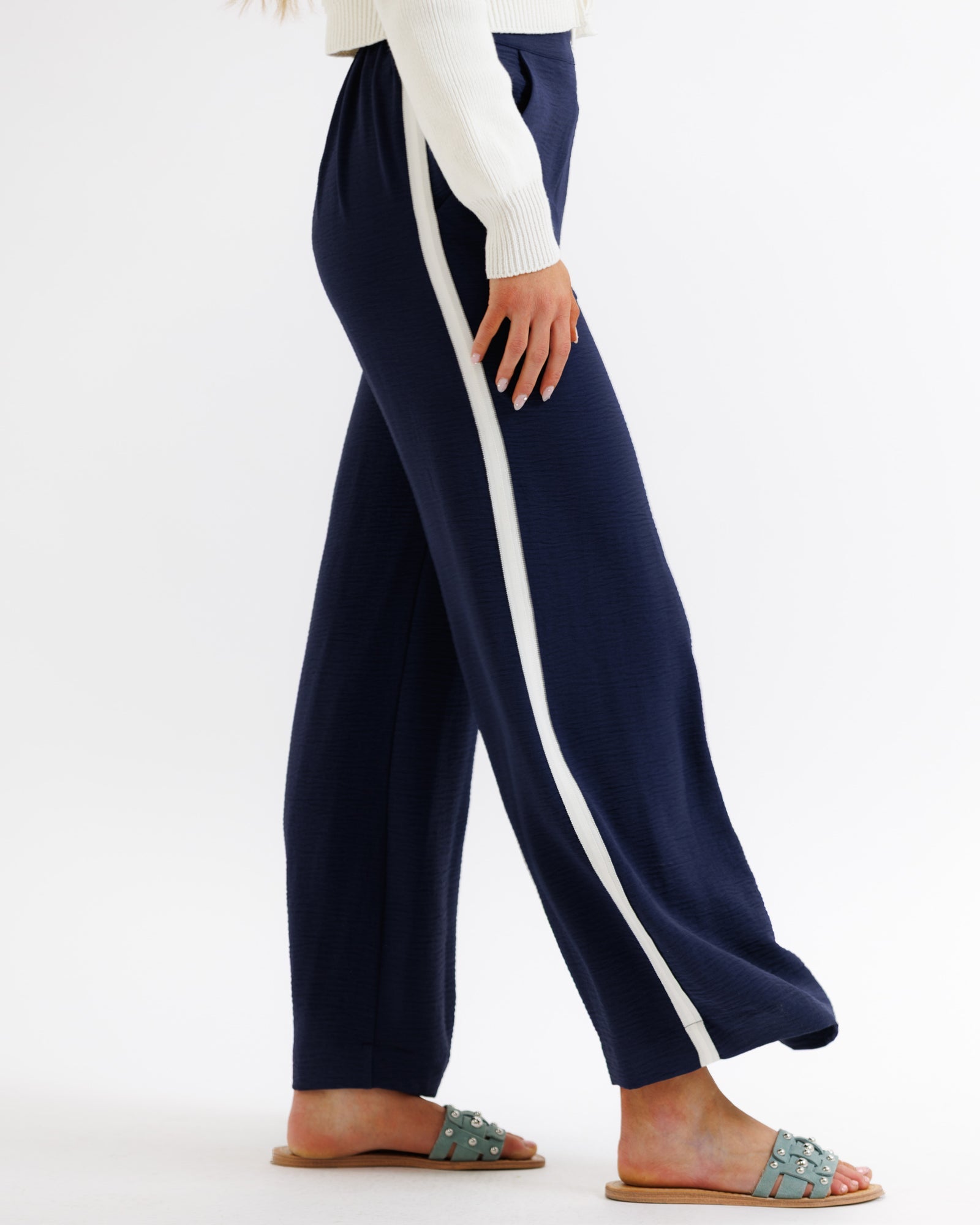 Parisian Wide Leg Full-Length Pant with Stripe Detail - Image 4