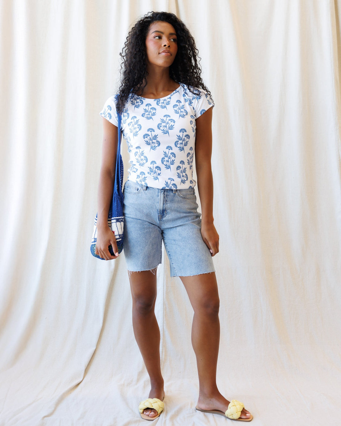 Super HR Relaxed Short in Light Blue High-Rise Denim