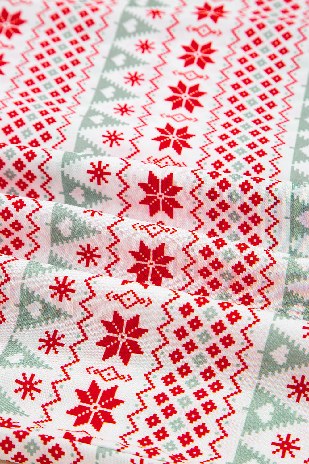 Women's Festive Christmas Pattern Pajama Set in Red and Green