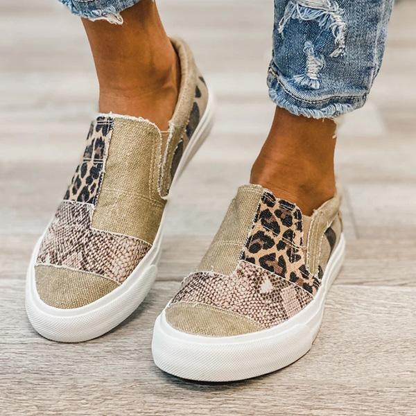 Women's Casual Patchwork Animal Print Canvas Slip-On Loafers