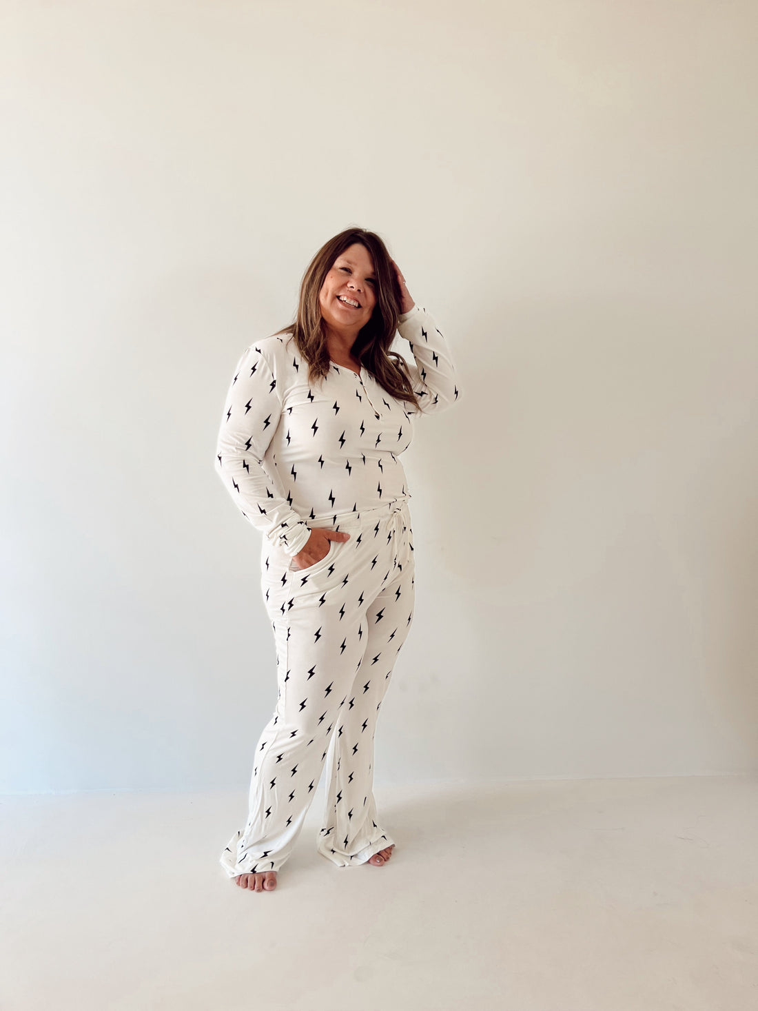 Women's Long Sleeve Bamboo Pajama Set in White & Black Lightning Bolt
