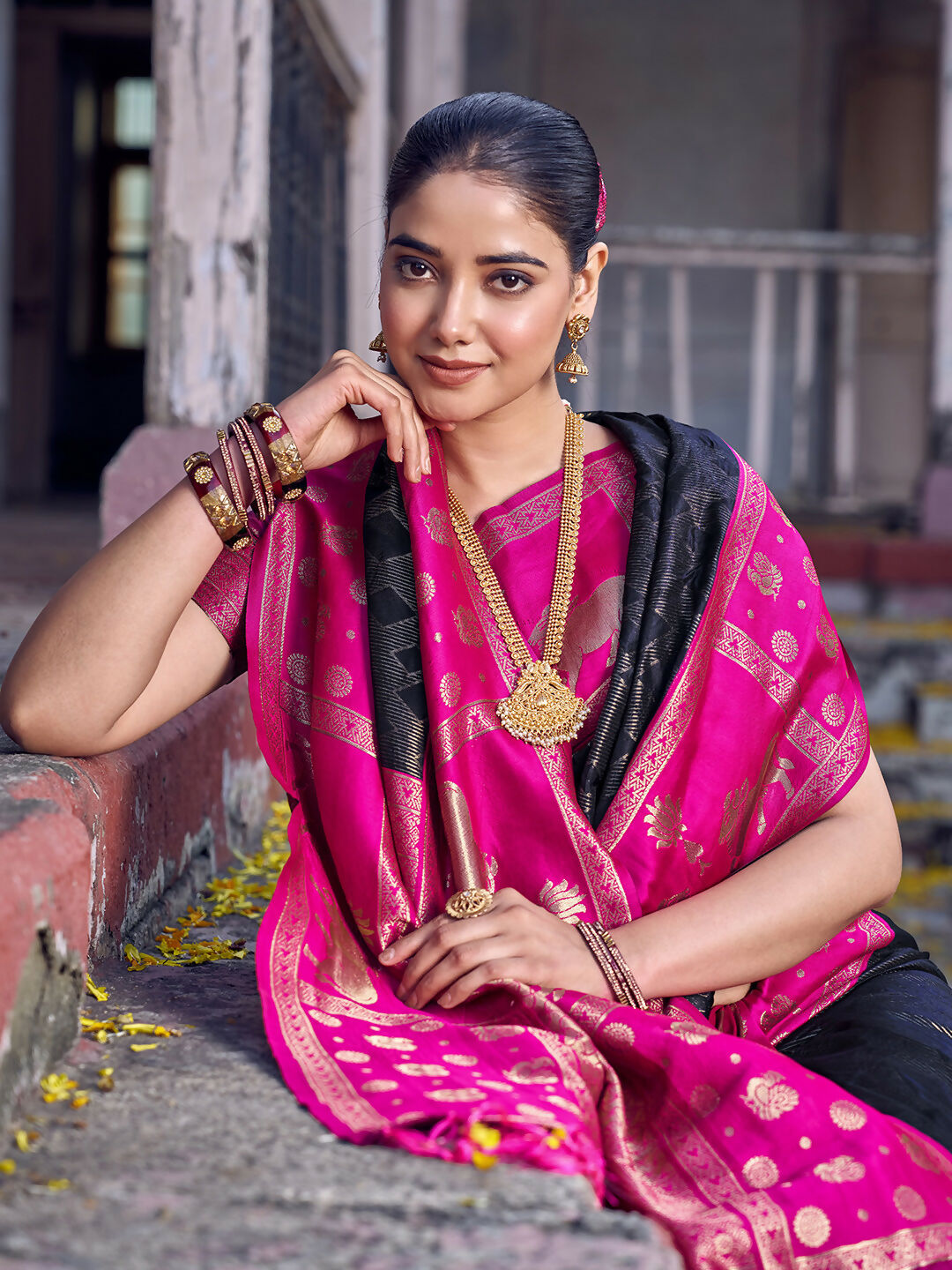 Black Soft Silk Saree with Pink Blouse for Elegant Evenings