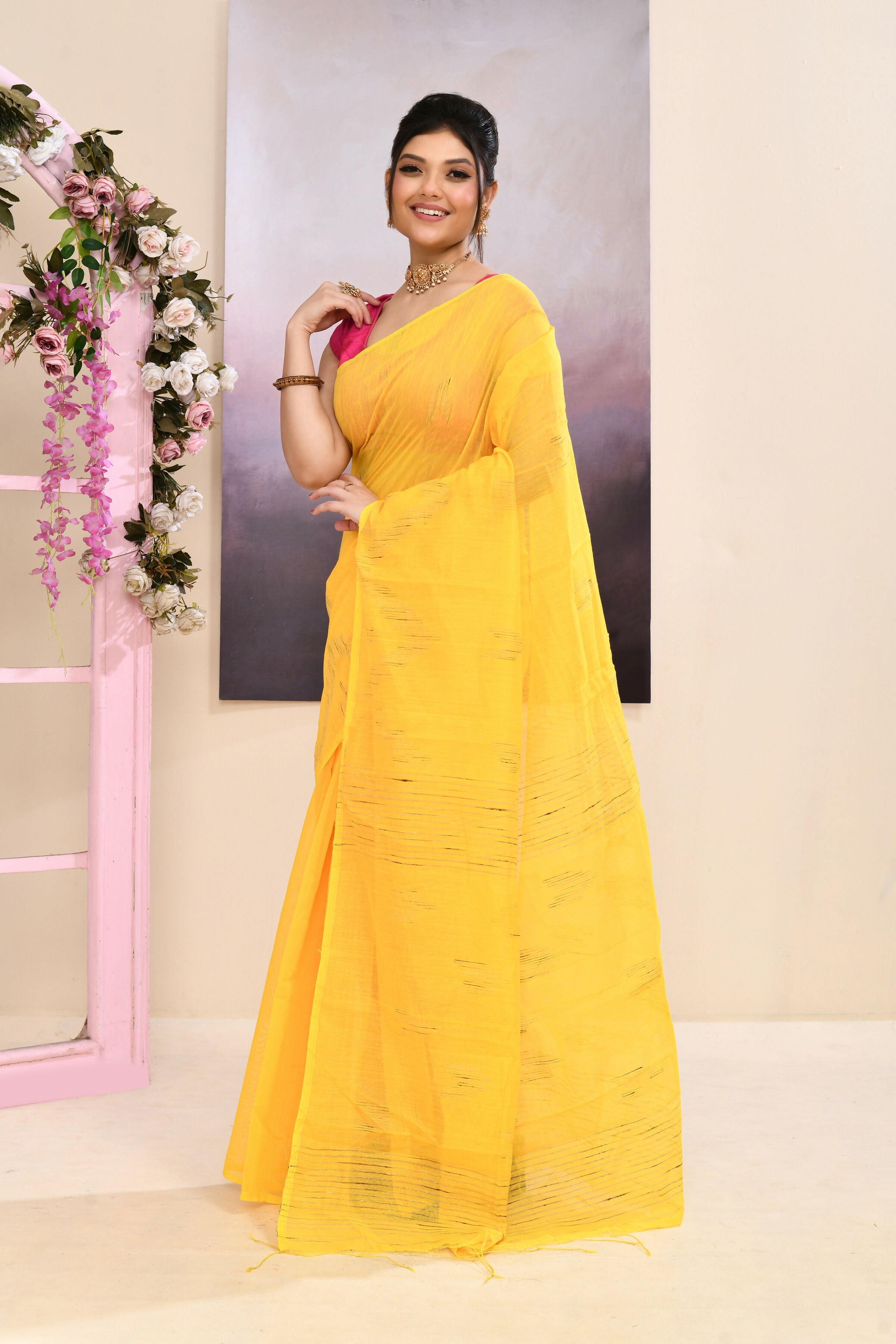 Yellow Embellished Cotton Blend Jamdani Saree