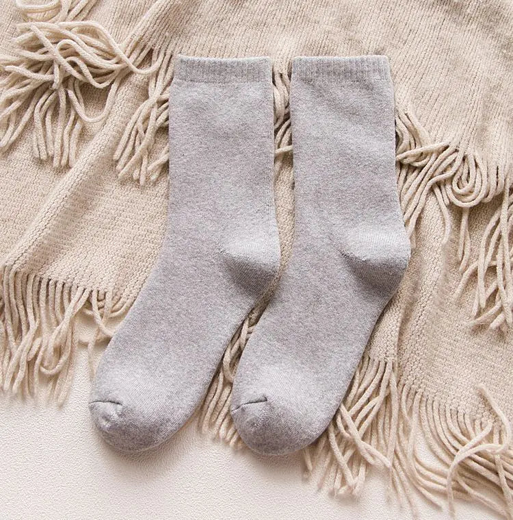 Women's Thick Cotton Thermal Crew Socks for Fall and Winter - Image 2