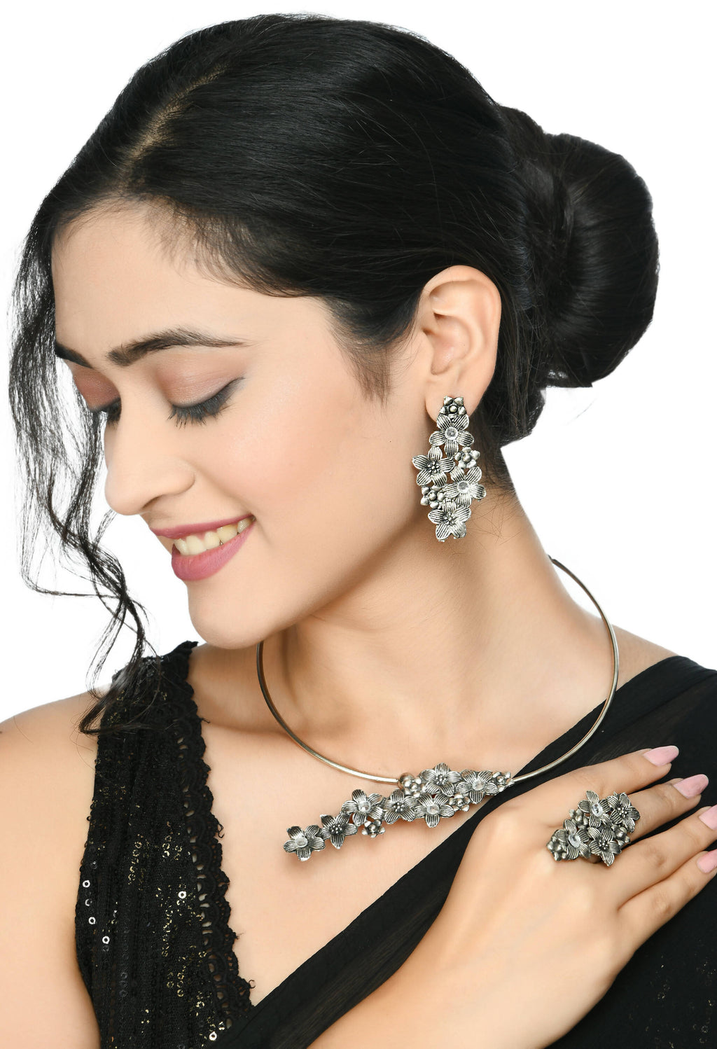 Oxidised Silver-Plated Hasli Design Choker Necklace Set