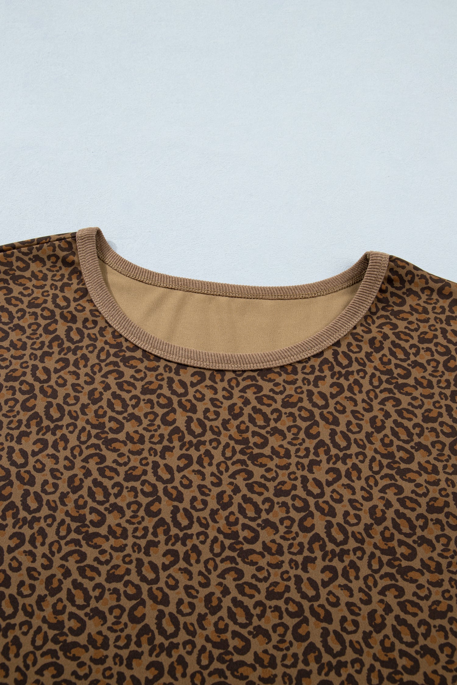 Leopard Print Short Sleeve Tee with Ribbed Trim in Brown Black