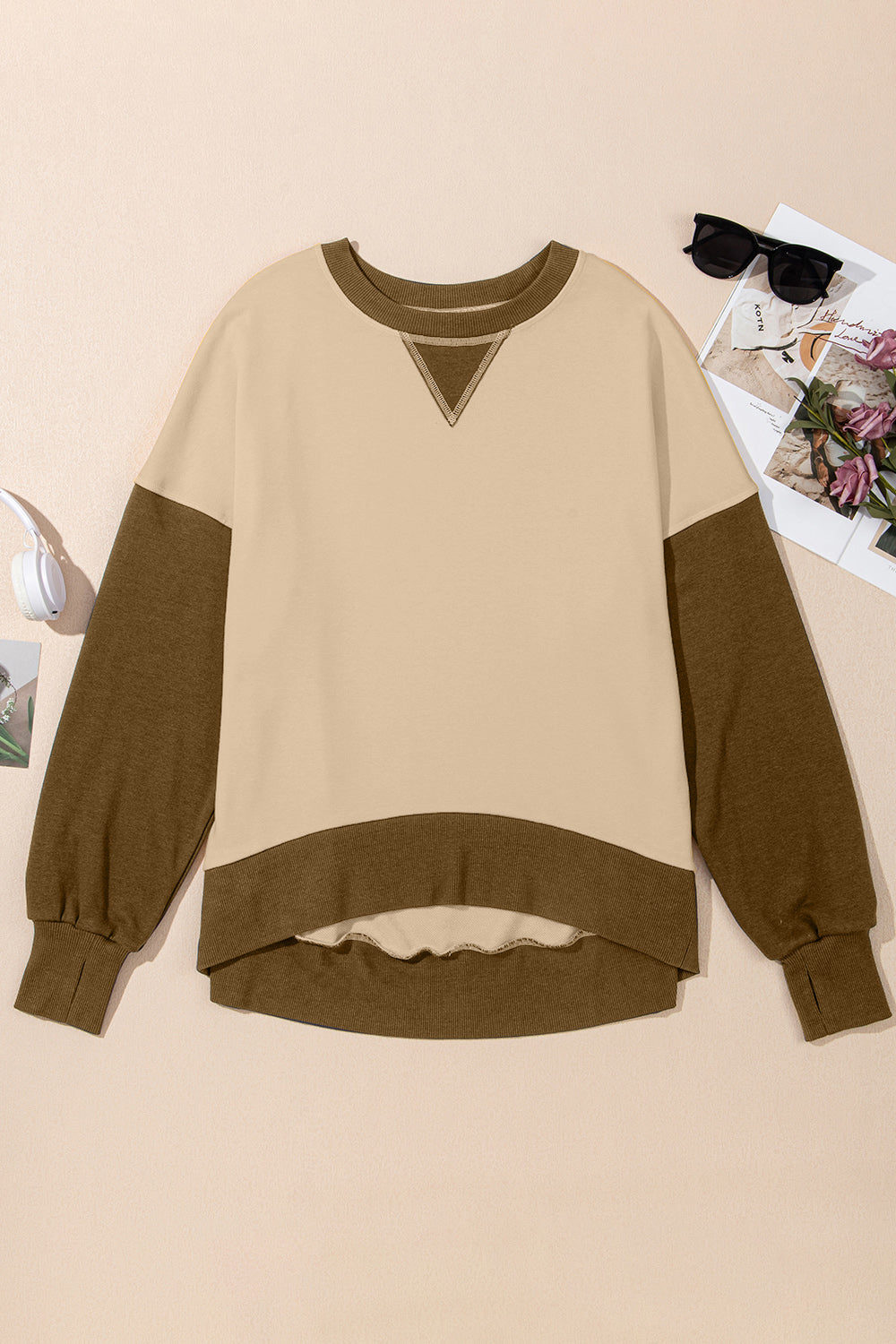 Women's Contrast Crewneck Sweatshirt in Beige and Grey