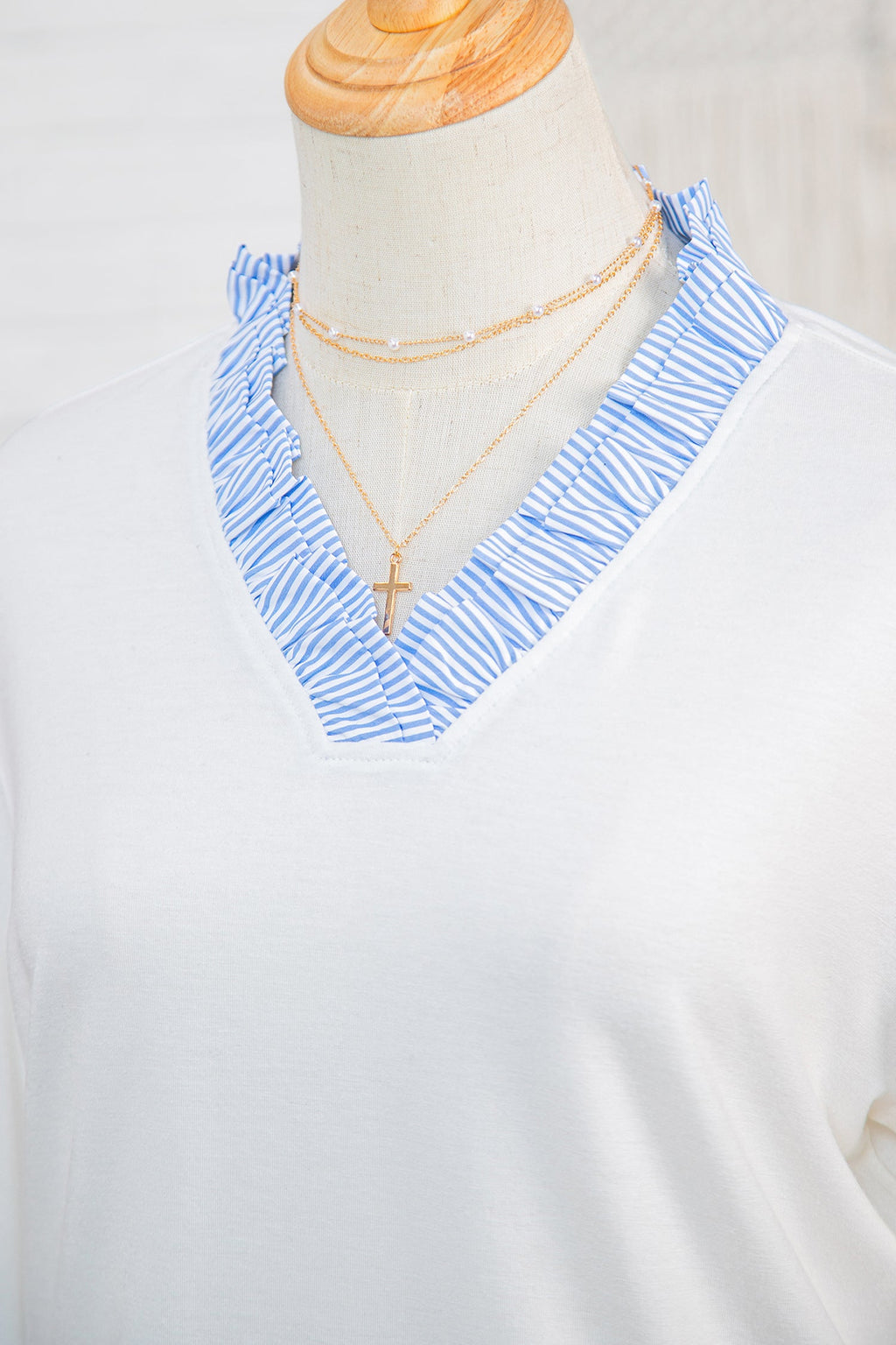 White Striped Patchwork V Neck Blouse with 3/4 Sleeves - Image 6