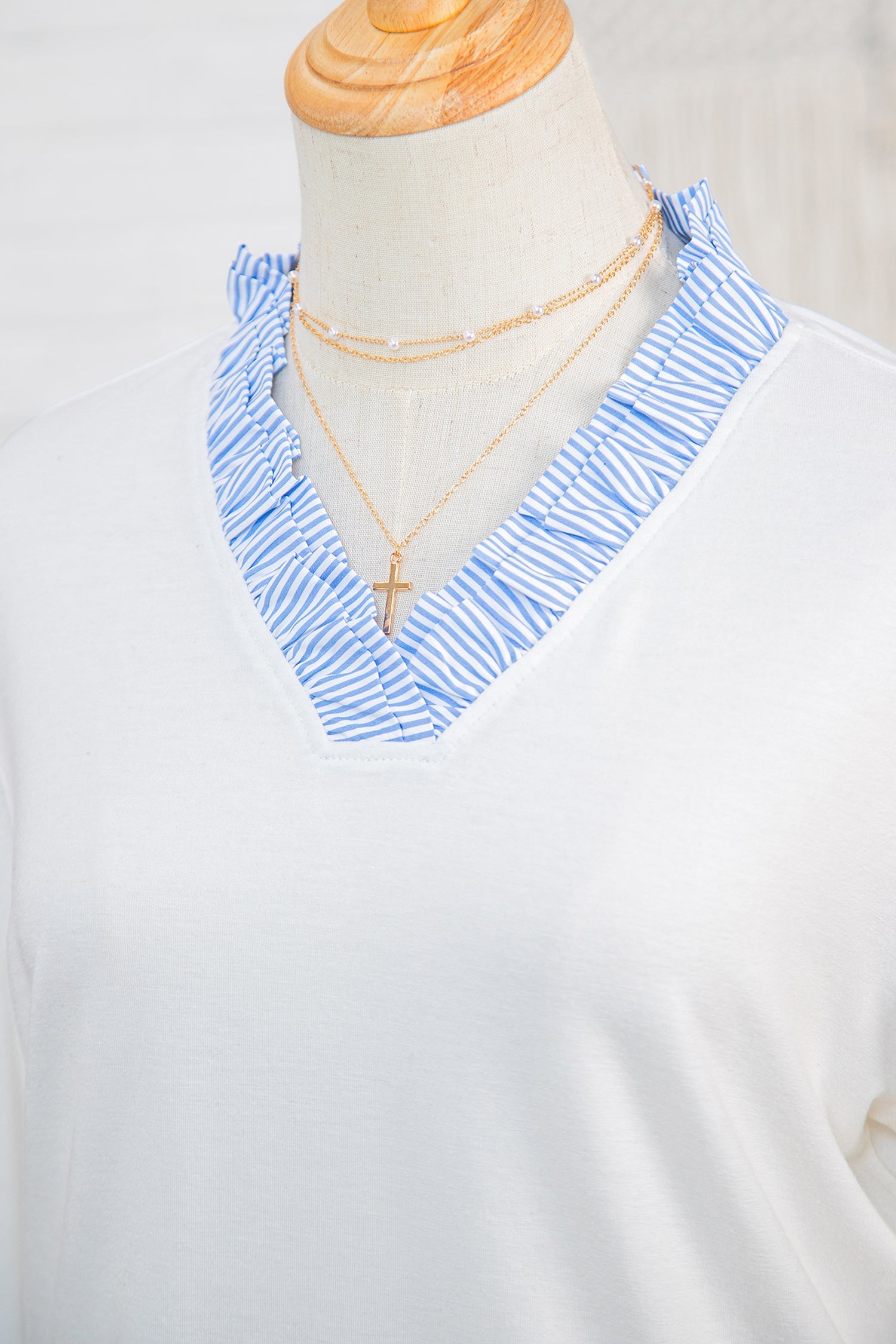 White Striped Patchwork V Neck Blouse with 3/4 Sleeves - Image 6